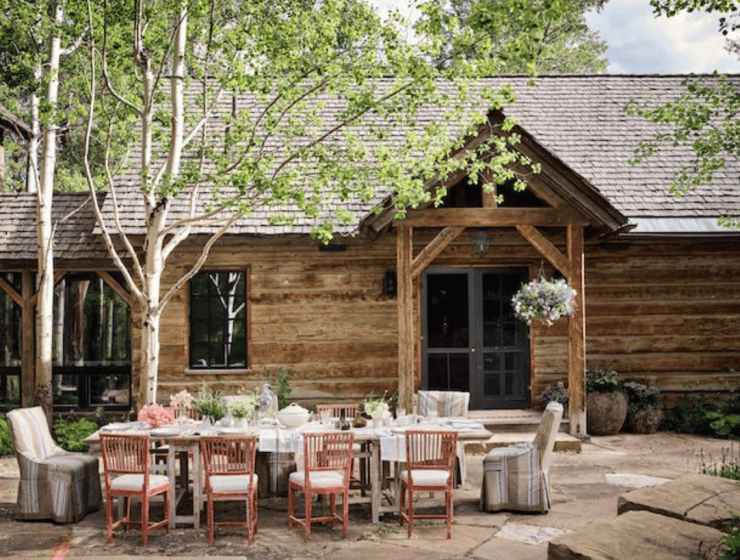 fall porch decor ideas 20+ Beautiful Fall Porch Decor Ideas You Will Want To Try INSPIRATIONS 20 Beautiful Fall Porch Decor Ideas You Will Want To Try 740x560