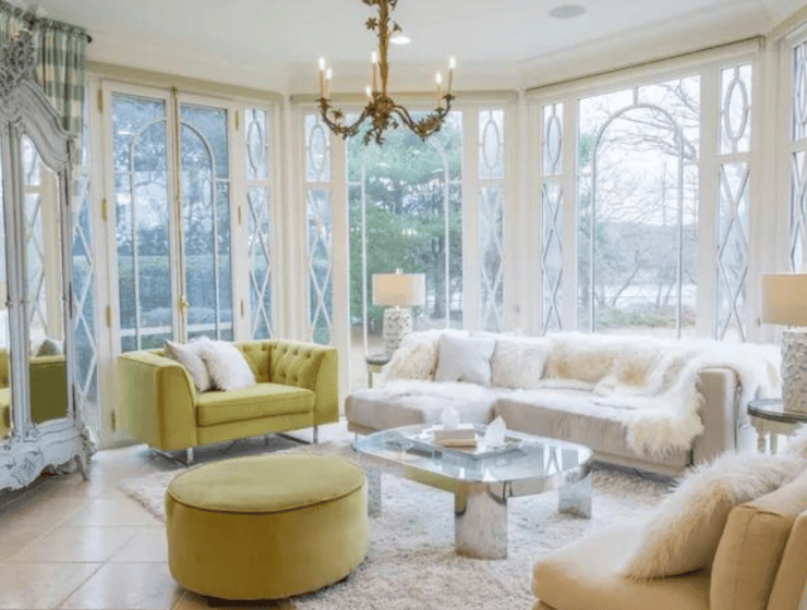 INSPIRATIONS 21 Stylish Ways To Incorporate Chartreuse Into Your Interiors chartreuse 21 Stylish Ways To Incorporate Chartreuse Into Your Interiors INSPIRATIONS 21 Stylish Ways To Incorporate Chartreuse Into Your Interiors 740x560