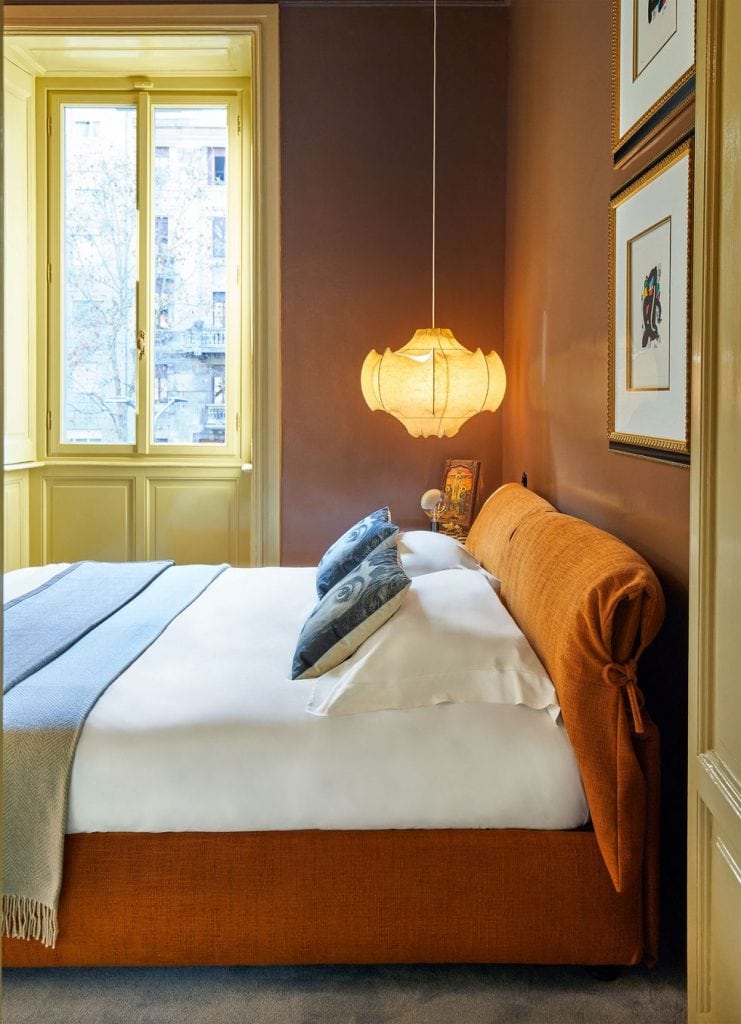 edc040122castellarin-didier-001-1646767821-741x1024 edc040122castellarin-didier-001-1646767821-741x1024 bedroom ideas 75 Bedroom Ideas That Are The Very Definition Of Beauty Sleep edc040122castellarin didier 001 1646767821 741x1024