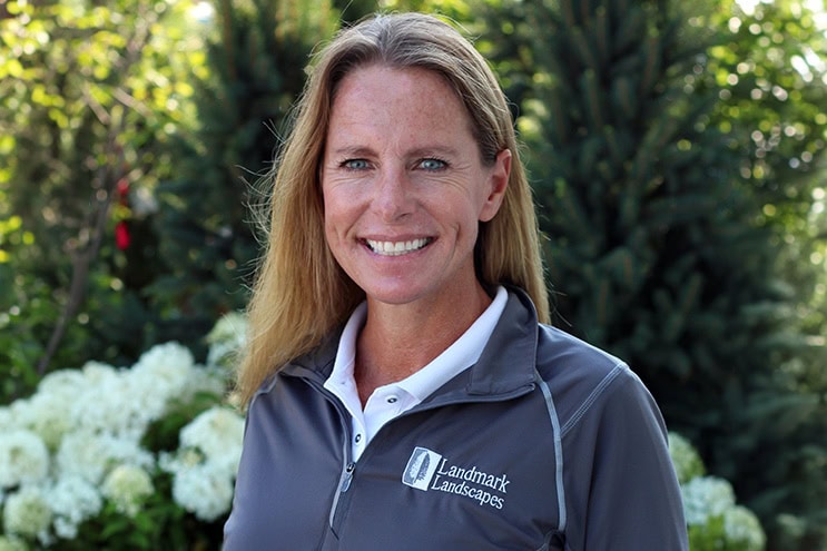 Clare Kahn account manager