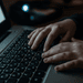 Adolescentes en riesgo: alertan por la difusión de imágenes íntimas y relatos de violencia sexual en plataformas web
