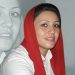 مریم اکبری منفرد کماکان از حق درمان در زندان قرچک محروم است