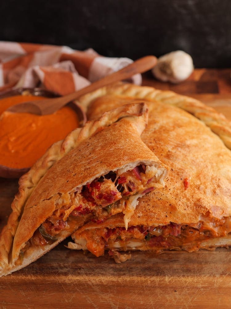 Stromboli with Vodka Sauce 6 WEB Stromboli with Vodka Sauce 6 WEB