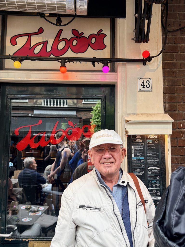 Reguliersdwarsstraat 43