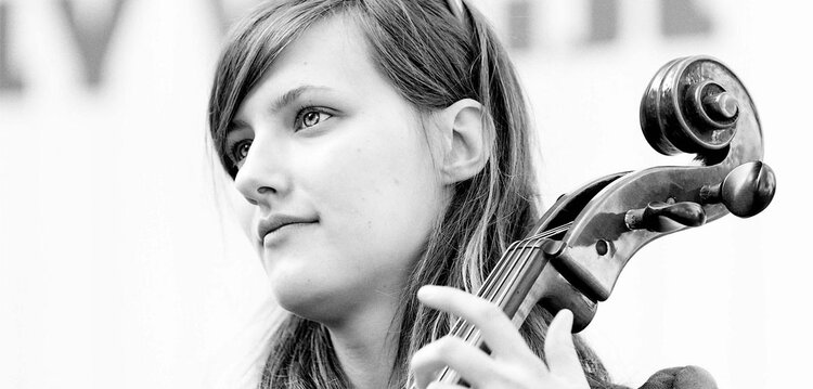 Photo credit: Gustave Deghilage