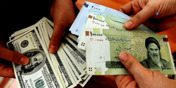 Iranian Currency Falls to Record Low