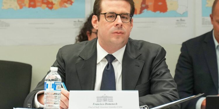 Francisco Domenech dejará la jefatura de gabinete en agosto en medio de controversias sobre la reconstrucción del sistema eléctrico