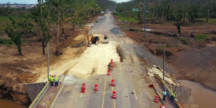 FEMA aprueba más de $36 millones para la recuperación de Puerto Rico tras huracanes y tormentas tropicales