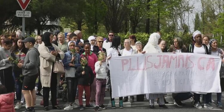 Tarbes, émotion à la marche blanche pour Fatima