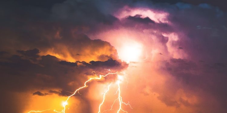 Orages violents, Tarbes et les Hautes Pyrénées maintenus en alerte vigilance mercredi