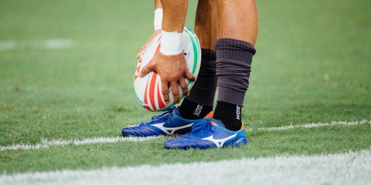 Rugby Nationale, Tarbes gagne sans la manière