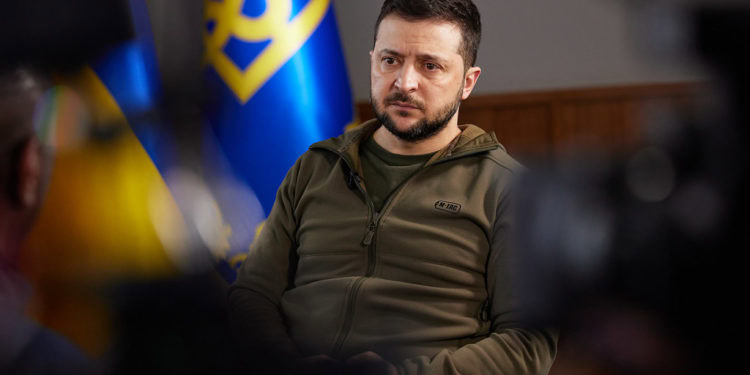 Guerre en Ukraine. Macron reçoit Zelensky lundi