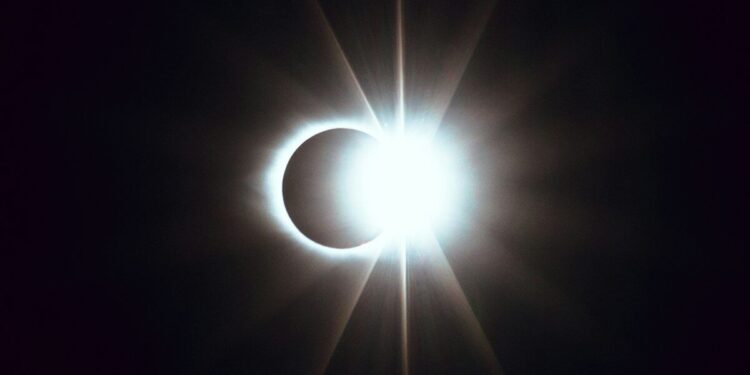 Après l'éclipse, une nuit très chaude à Tarbes