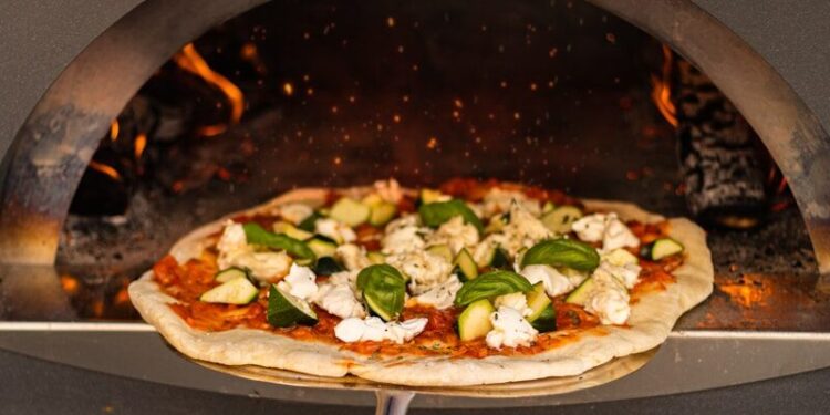 La pizzeria était un point de deal de drogue et machine à blanchiment