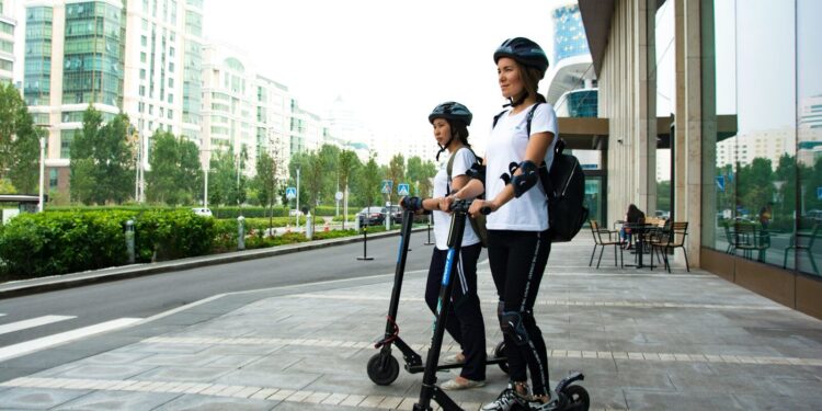 Casque obligatoire en trottinette à Paris