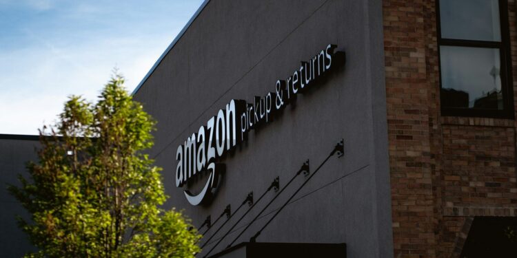 Amazon poursuivi pour avoir surfacturé les publicités