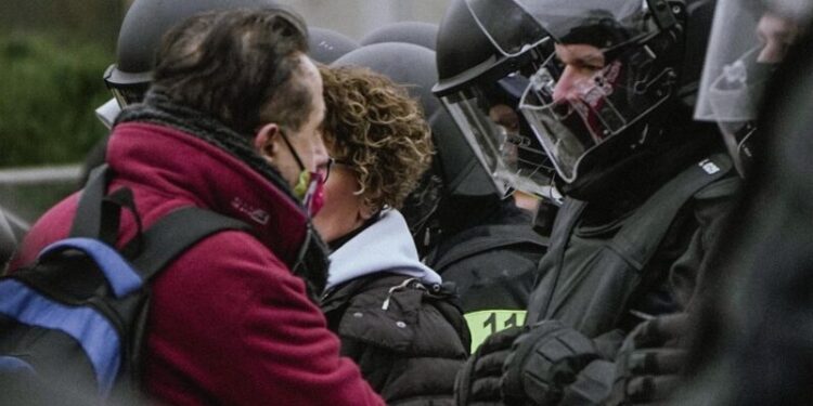 Mouvement des Lycées : parents, étudiants et syndicalistes rejoignent la protestation