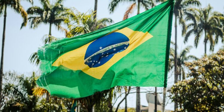 Lula remporte l'élection au Brésil, Bolsonaro conteste