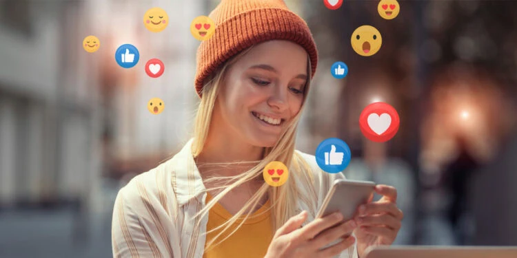 Emotionally intelligent women use more emojis when communicating with friends