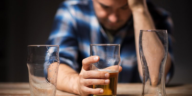 Study finds altered brain responses to anticipated threat in individuals with alcohol use disorder
