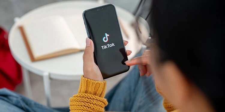 TikTok tics study sheds light on recovery trends and ongoing mental health  challenges