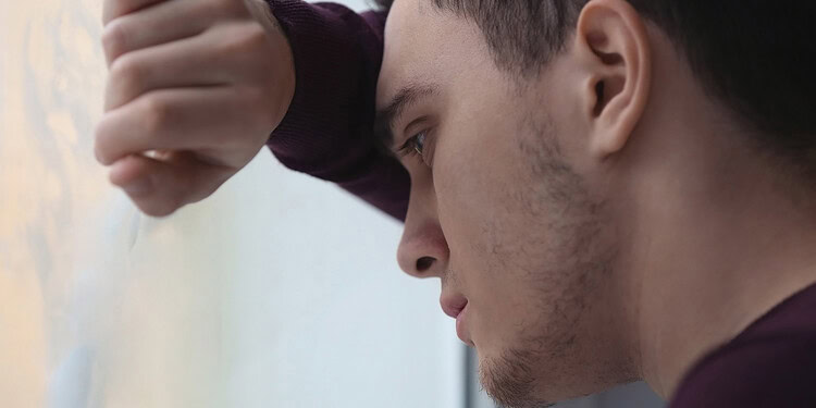 Hormonal interactions might shape fairness toward friends and strangers in adolescents