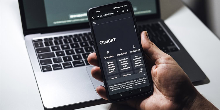 ChatGPT’s social trait judgments align with human impressions, study finds