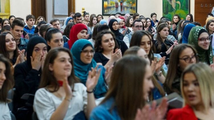 TVOJA STIPENDIJA – SVEČANOST POTPISIVANJA UGOVORA&nbsp;