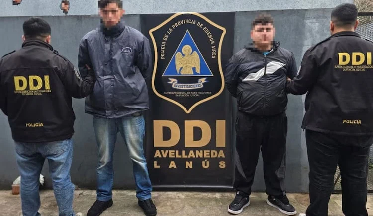 En este momento estás viendo Atraparon a dos prófugos por el crimen de un policía en Lanús
