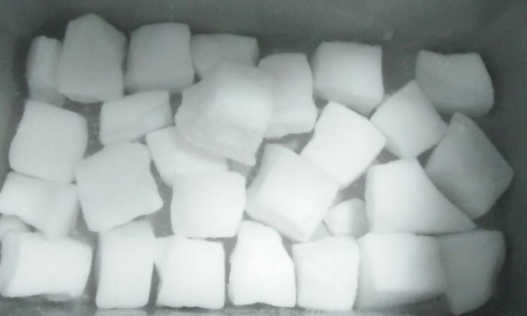 Mekanisme menyublim dry ice, Sumber: bacakoran.co