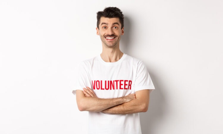 Comment bien gérer ses bénévoles avec un logiciel adapté