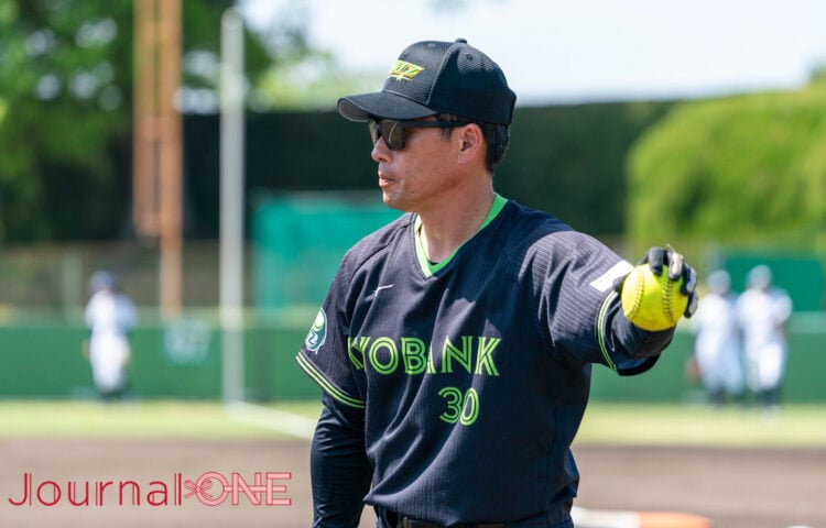 伊予銀行の石村監督