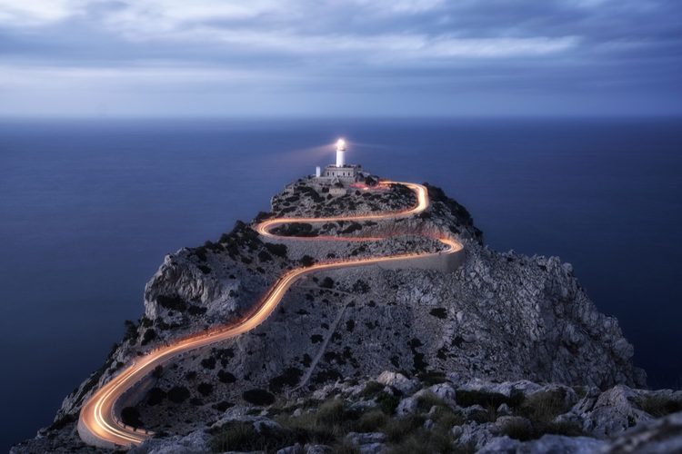 Portada del curso de Faro de Formentor