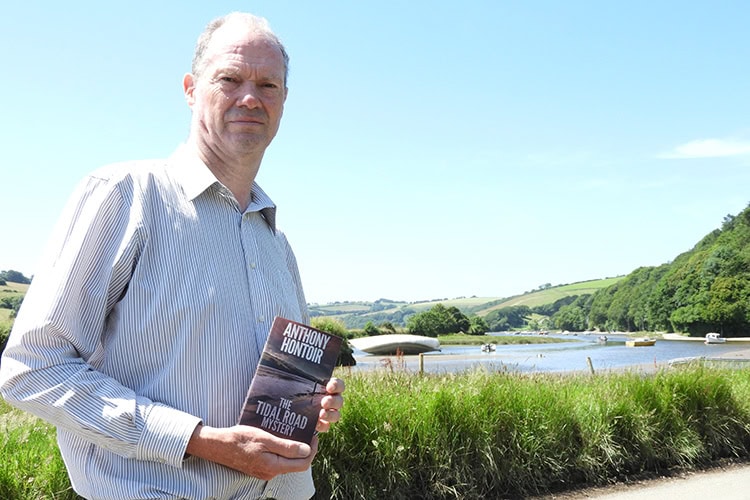 Writing a Modern Whodunit in an Old Style – The Tidal Road Mystery