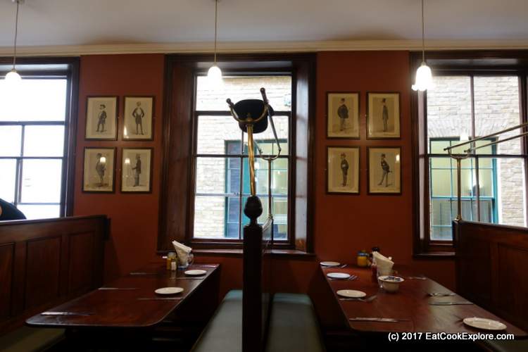 Simpsons Tavern Ball Court Cornhill
