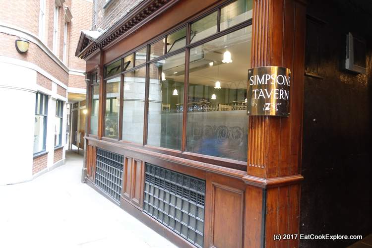 52 Simpsons Tavern 53