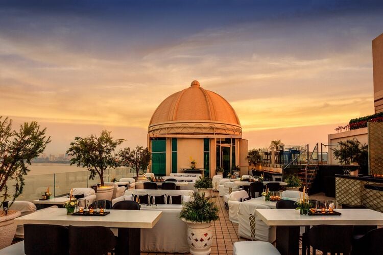 10 10 A Unique Cultural Experience | The 10 Best Luxury Hotels in India A Unique Cultural Experience | The 10 Best Luxury Hotels in India 10