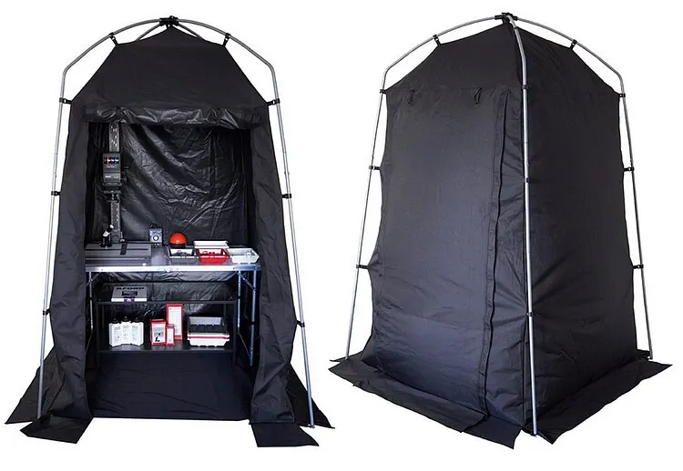 chambre noire portative pour le développement de photos sténopé