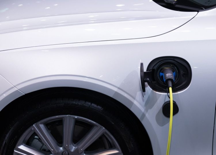 hybrid vehicle sales market shift