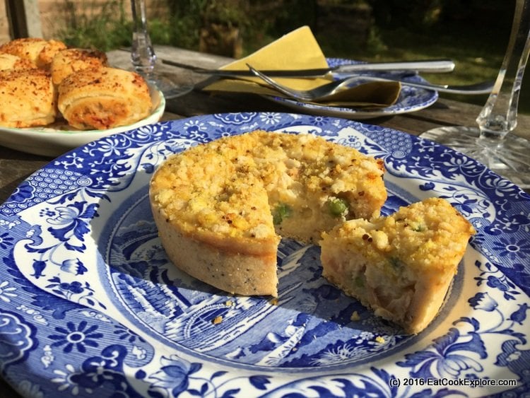 higgidy picnic with ham hock and pea quiche