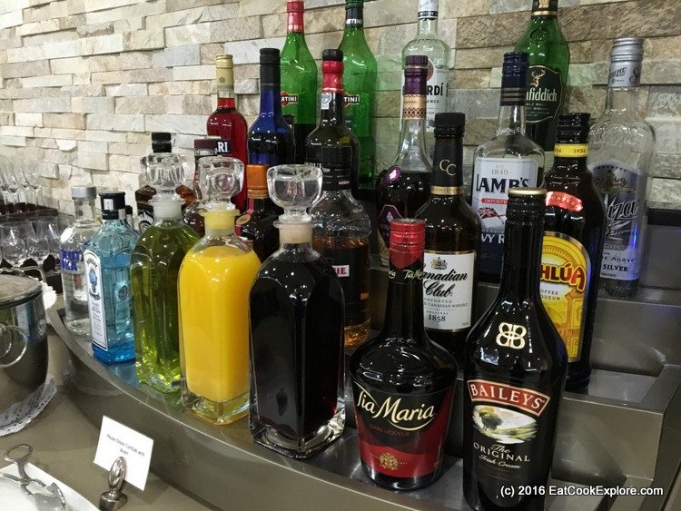 Self Service Bar in the Emirates Lounge Self Service Bar in the Emirates Lounge