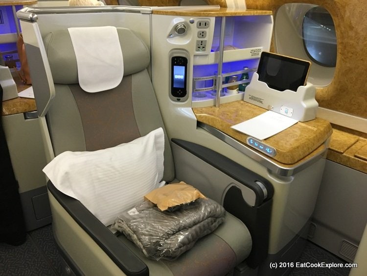 emirates-business-class-seats emirates-business-class-seats
