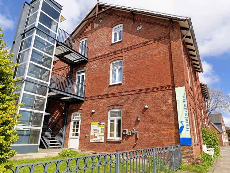 Naturkundemuseum auf dem Niebüller Stadtpfad