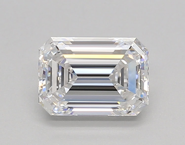 1.02 ct Emerald Lab-Diamond