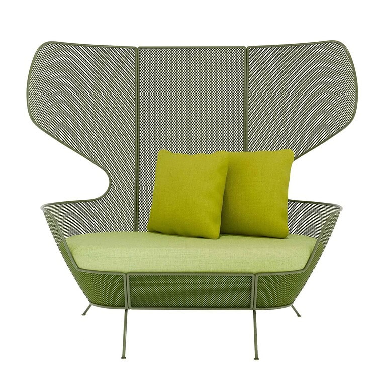 Quizas_Altek_sofa_outdoor