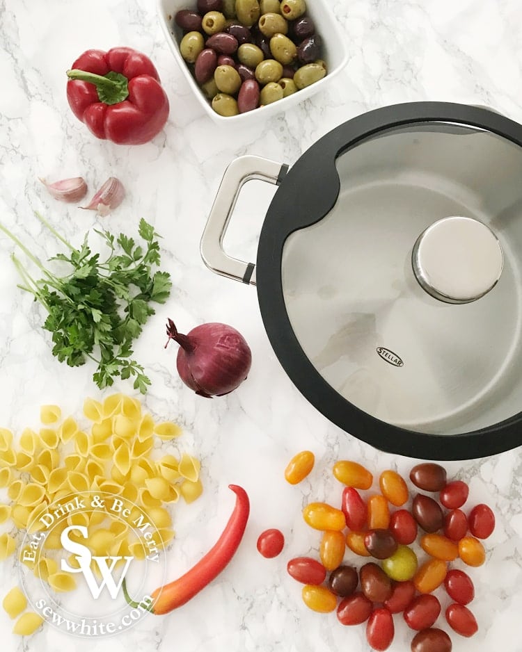 The one pot and ingredients ready for the 20 Minute One Pot Pasta.