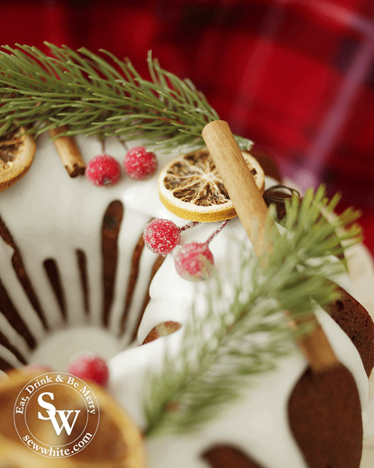 A beautifully decorated Mince Pie Christmas Bundt Cake