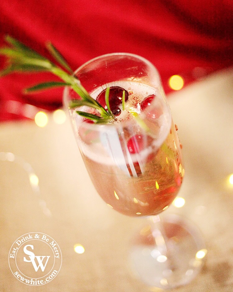 Raspberry and rosemary fizz