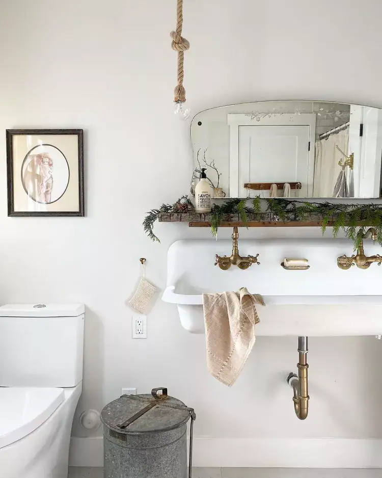 2-2 2-2 festive home decor ideas 7 Festive Home Decor Ideas That Don’t Scream “Holiday” 2 2
