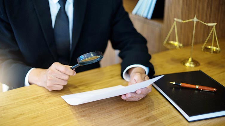 Przeciwdziałanie wykorzystywaniu sektora finansowego do wyłudzeń skarbowych: nowe upoważnienia dla organów KAS